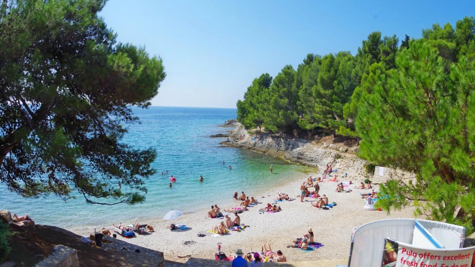 Apartment Bright & Modern 2-Bedroom Flat In Pula Croatia